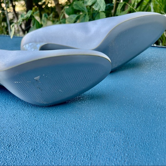 Bridal Shoes - Picture 7 of 9